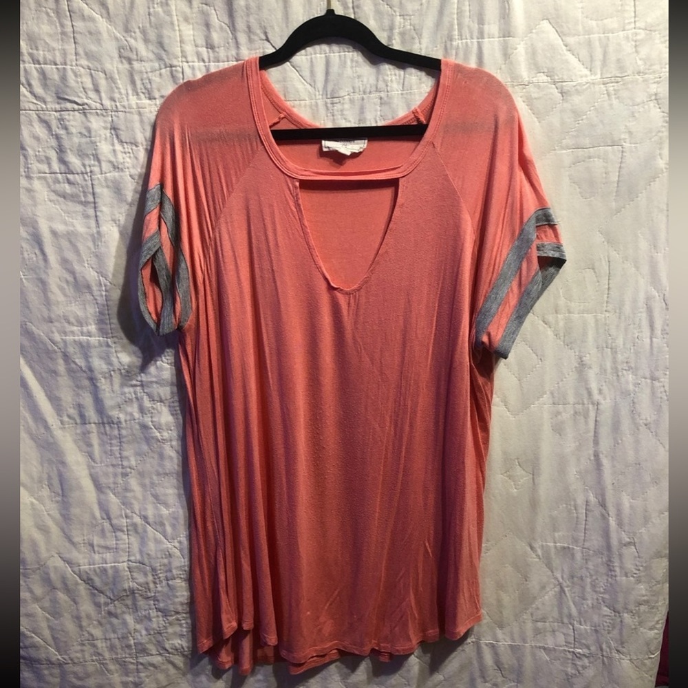 Peach V-neck Cutout top